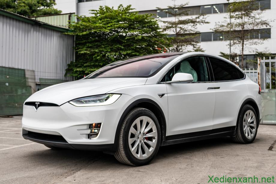 xe ô tô điện Tesla Model X