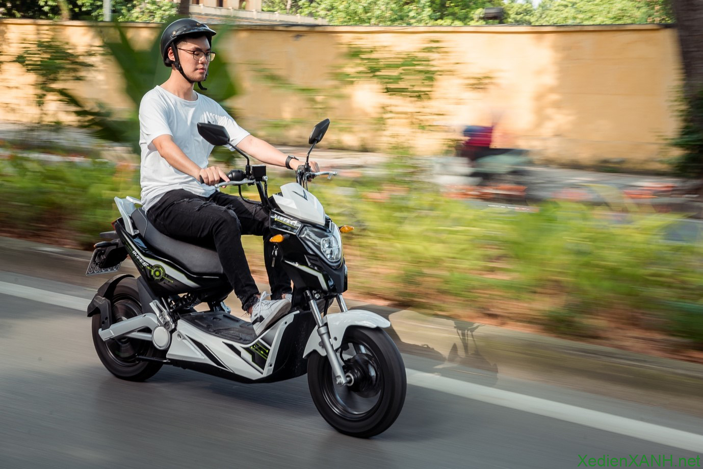 Tốc độ tối đa cho phép đối với xe máy điện trên đường bộ không quá 40km/h